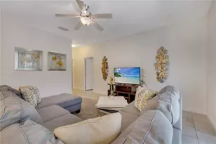 4328 Acorn Ct, Davenport, FL 33837 - Photo 6