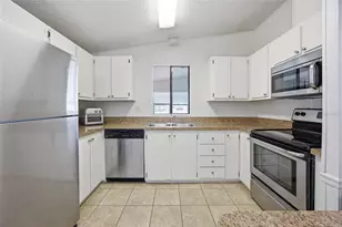 1609 Magnolia Ave, The Villages, FL 32159 - Photo 10