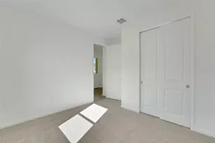 991 Fiesta Key Cir, Lady Lake, FL 32159 - Photo 38