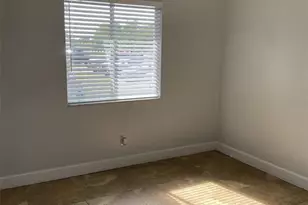 12310 Tavares Ridge Ct, Tavares, FL 32778 - Photo 10