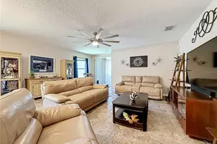 3631 Black Dog Ct, Tavares, FL 32778 - Photo 6