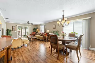 979 Smyrna St, The Villages, FL 32162 - Photo 8