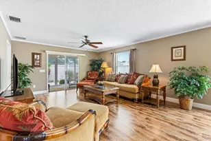 979 Smyrna St, The Villages, FL 32162 - Photo 12