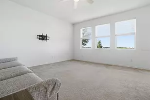 509 Blue Cypress Dr, Groveland, FL 34736 - Photo 6