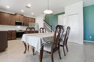 509 Blue Cypress Dr, Groveland, FL 34736 - Photo 8