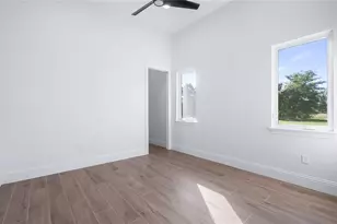 26112 Estates Ridge Dr, Sorrento, FL 32776 - Photo 18