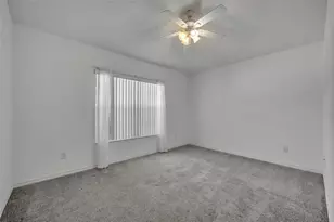 4936 Sawgrass Lake Cir, Leesburg, FL 34748 - Photo 34