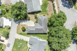 4936 Sawgrass Lake Cir, Leesburg, FL 34748 - Photo 50