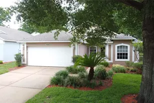 3675 Eversholt St, Clermont, FL 34711 - Photo 2