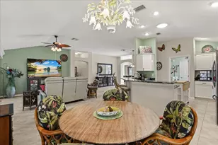 17270 SE 85th Willowick Cir, The Villages, FL 32162 - Photo 12