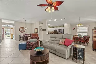 17270 SE 85th Willowick Cir, The Villages, FL 32162 - Photo 10