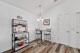 1362 Viola Ct, The Villages, FL 32163 - Photo 10