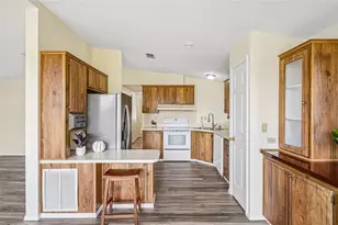 1616 W Schwartz Blvd, The Villages, FL 32159 - Photo 14