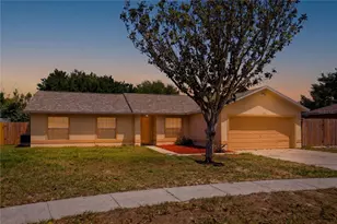 11508 Almo Ct, Clermont, FL 34711 - Photo 2