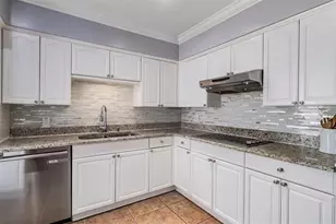 127 Connie Ave, Tampa, FL 33613 - Photo 14