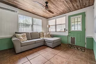 127 Connie Ave, Tampa, FL 33613 - Photo 18