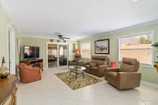 966 Avalon Ave, The Villages, FL 32159 - Photo 8