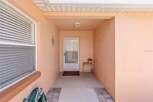 966 Avalon Ave, The Villages, FL 32159 - Photo 4
