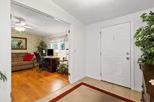 5145 Hartford Ln, Wildwood, FL 34785 - Photo 6