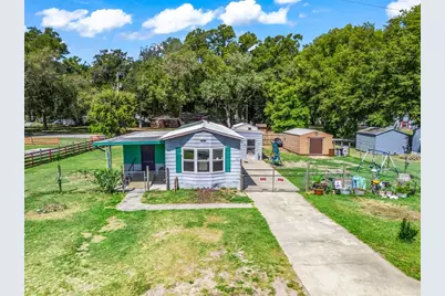 10114 SE 24th St, Webster, FL 33597 - Photo 2