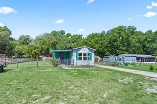 10114 SE 24th St, Webster, FL 33597 - Photo 4