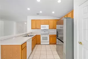 8582 SE 133rd Ln, Summerfield, FL 34491 - Photo 14