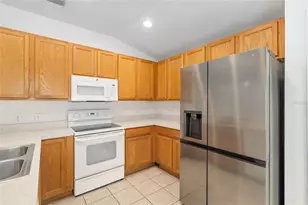 8582 SE 133rd Ln, Summerfield, FL 34491 - Photo 16
