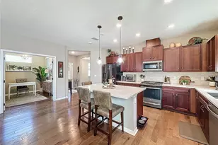 416 Alcove Dr, Groveland, FL 34736 - Photo 4