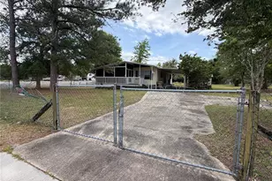 24138 Panther Rd, Astor, FL 32102 - Photo 4