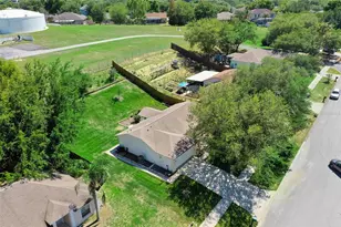 965 Scenic View Cir, Minneola, FL 34715 - Photo 20