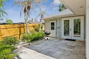 13502 Country Club Dr, Tavares, FL 32778 - Photo 28