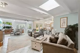 13502 Country Club Dr, Tavares, FL 32778 - Photo 6
