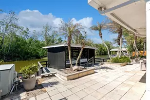 13502 Country Club Dr, Tavares, FL 32778 - Photo 2