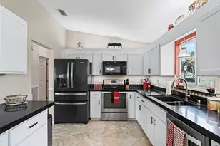9797 SE 175th Ln, Summerfield, FL 34491 - Photo 14