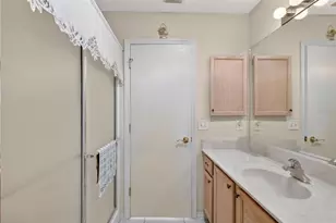 1806 Englewood St, The Villages, FL 32162 - Photo 18