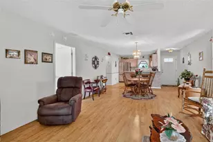 1806 Englewood St, The Villages, FL 32162 - Photo 10