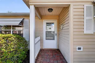 1806 Englewood St, The Villages, FL 32162 - Photo 2