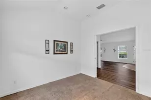 27545 Discover Ct, Leesburg, FL 34748 - Photo 24
