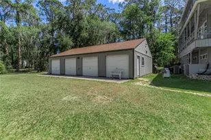 7373 Circle Dr, Lady Lake, FL 32159 - Photo 38