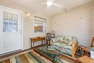 300 Varnville Way, The Villages, FL 32162 - Photo 26