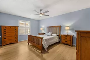 300 Varnville Way, The Villages, FL 32162 - Photo 16