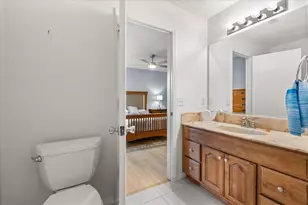 300 Varnville Way, The Villages, FL 32162 - Photo 22