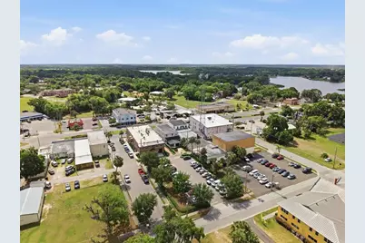 61 N Central Avenue, Umatilla, FL 32784 - Photo 14