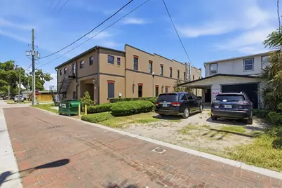 61 N Central Avenue, Umatilla, FL 32784 - Photo 20