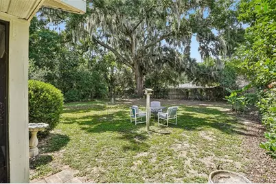 1274 N Palmetto Circle, Eustis, FL 32726 - Photo 32