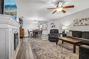 1274 N Palmetto Cir, Eustis, FL 32726 - Photo 4