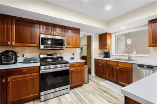 2122 Ramblewood Ln, Brandon, FL 33510 - Photo 2