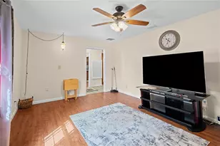 2122 Ramblewood Ln, Brandon, FL 33510 - Photo 10