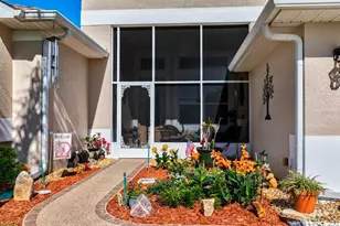 5712 Blue Savannah Dr, Leesburg, FL 34748 - Photo 2
