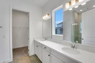 9853 Peebles St, Orlando, FL 32827 - Photo 12